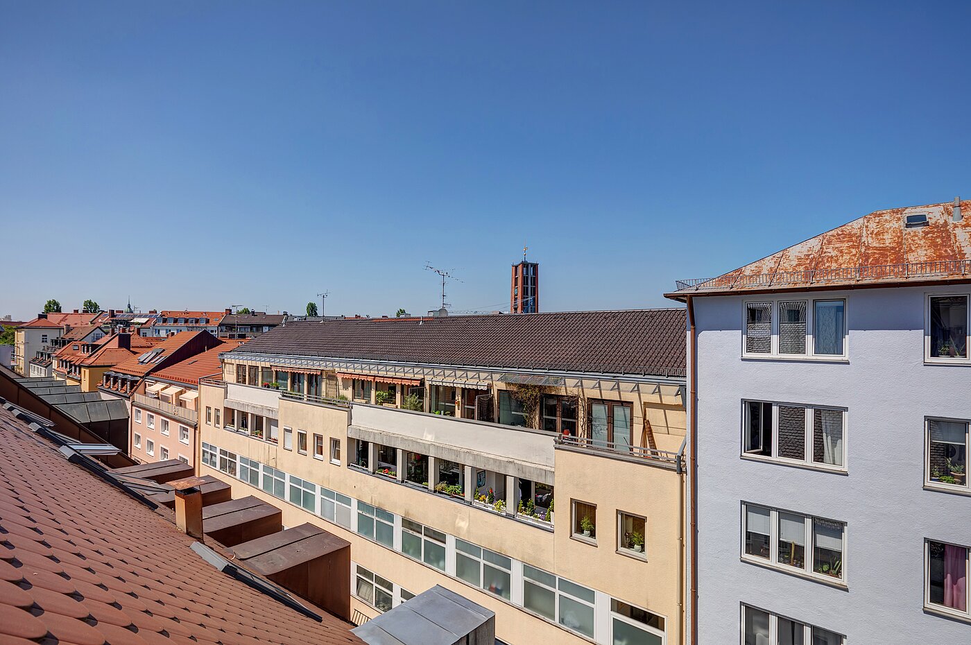 Appartement en duplex avec 2.5 pièces | München-Ludwigsvorstadt | 2111ML5 | ...und zur Straße