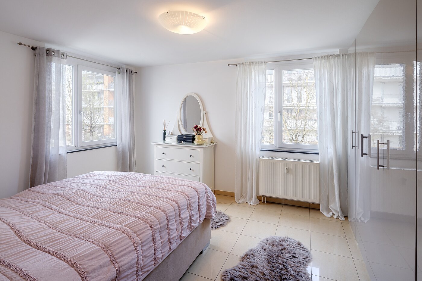 Maison jumelée avec 5 pièces | Unterföhring | 70119 | Geräumiges Schlafzimmer