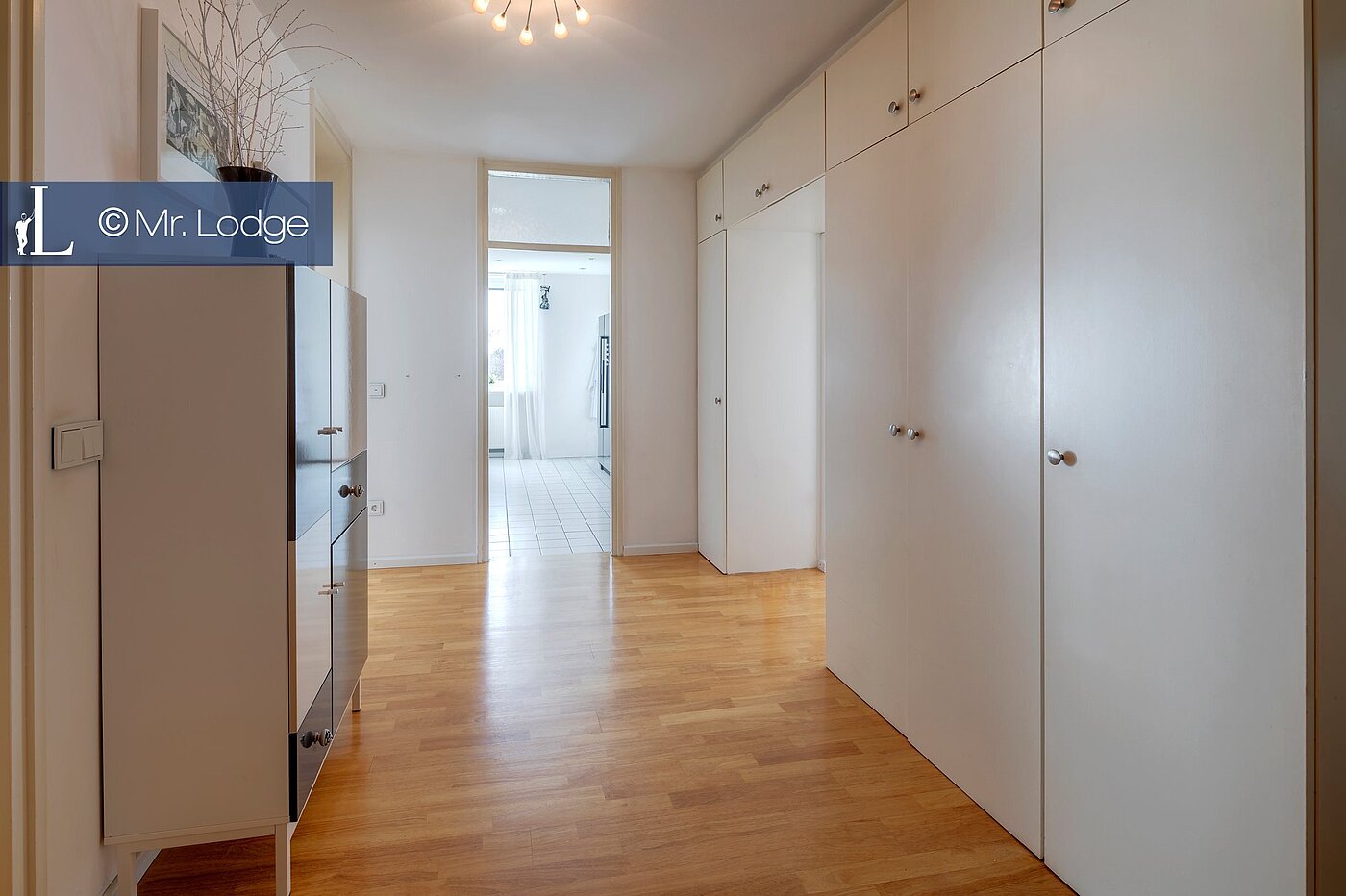 Penthouse avec 4.5 pièces | Aschheim | 1802ML7 | Entreé mit Einbauschränken