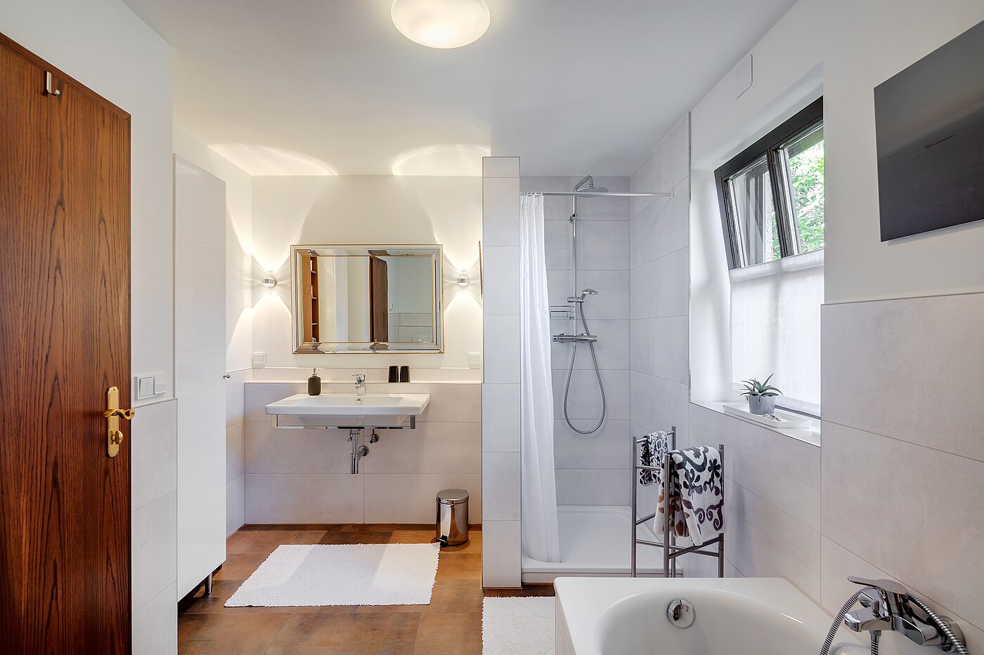 Maison individuelle avec 4 pièces | Neubiberg | 70429 | Badezimmer im OG