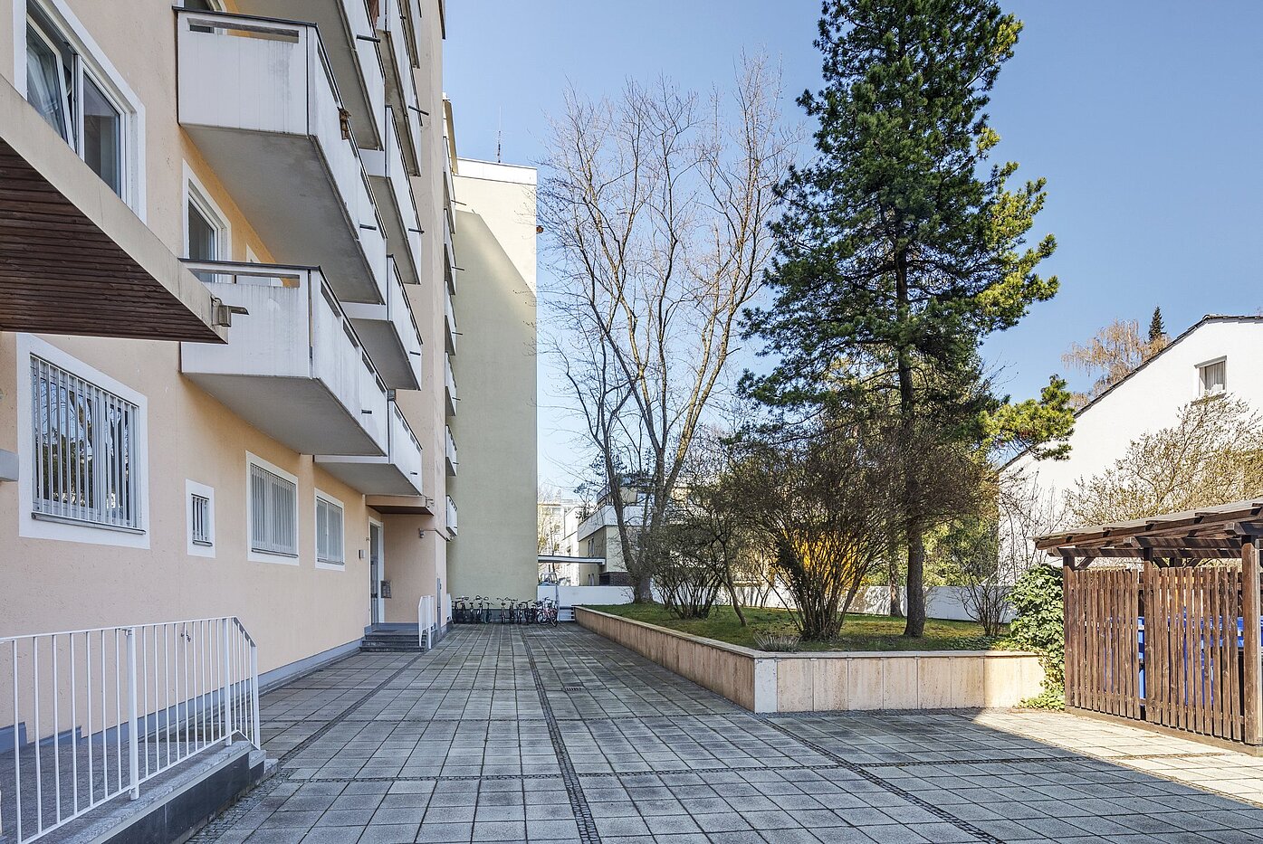 Appartement avec 1 pièce | München-Berg am Laim | 2003ML15 | Innenhof