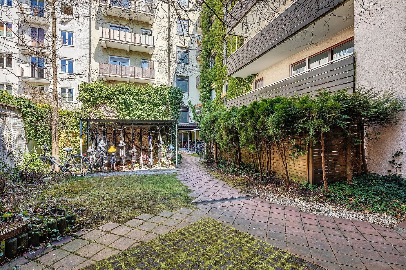 Appartement avec 2 pièces | München-Untergiesing | 2003ML12 | ...mit Fahrradabstellflächen