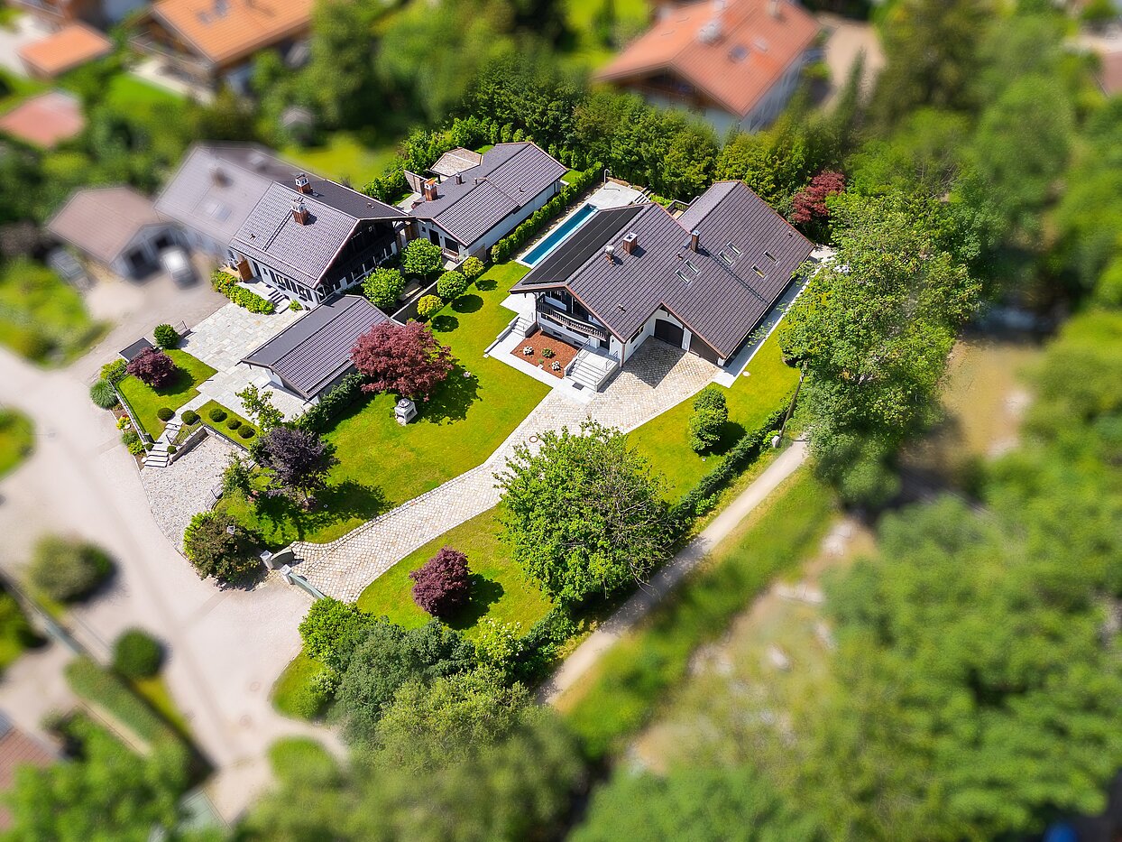 Propriété particulière avec 15 pièces | Bad Wiessee | 701591 | Gesamtanwesen