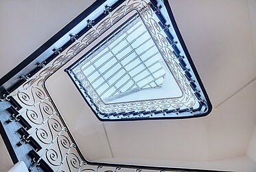 Haidhausen : immeuble ancien avec charme - historique, central, calme - unique