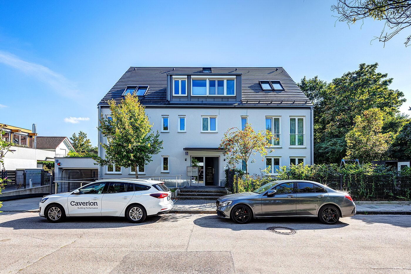 Appartement en duplex avec 4 pièces | München-Obermenzing | 701553 | Ansicht von der Straße aus