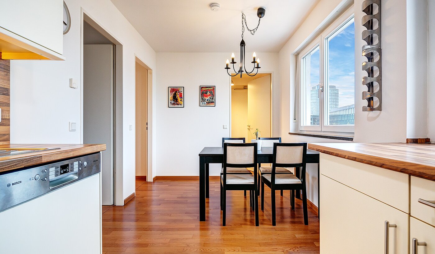 Appartement avec 2.5 pièces | 70020 | ...mit Fenster und Platz zum Essen