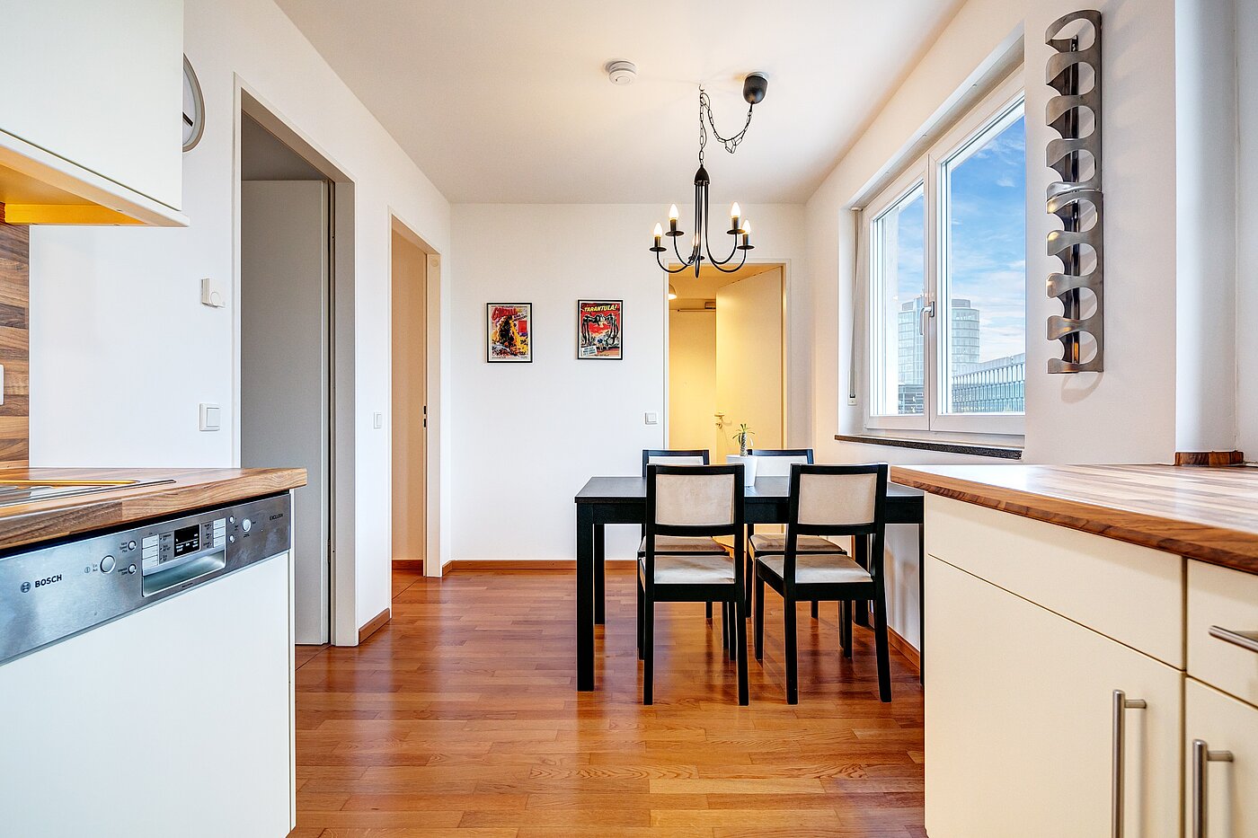 Appartement avec 2.5 pièces | 70020 | ...mit Fenster und Platz zum Essen