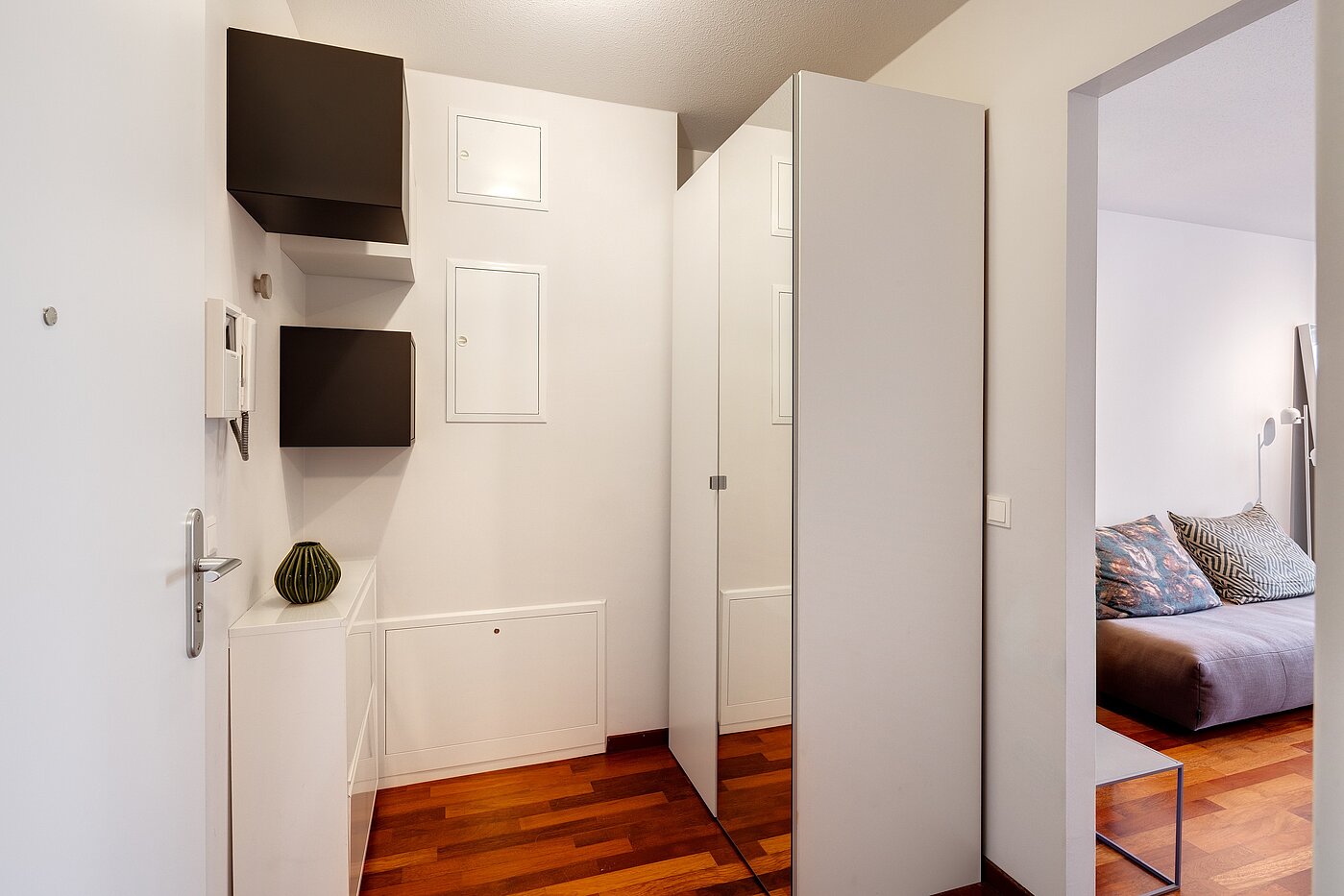 Appartement au rez-de-chaussée avec 1.5 pièces | München-Sendling | 702632 | Eingangsbereich mit Schrank...
