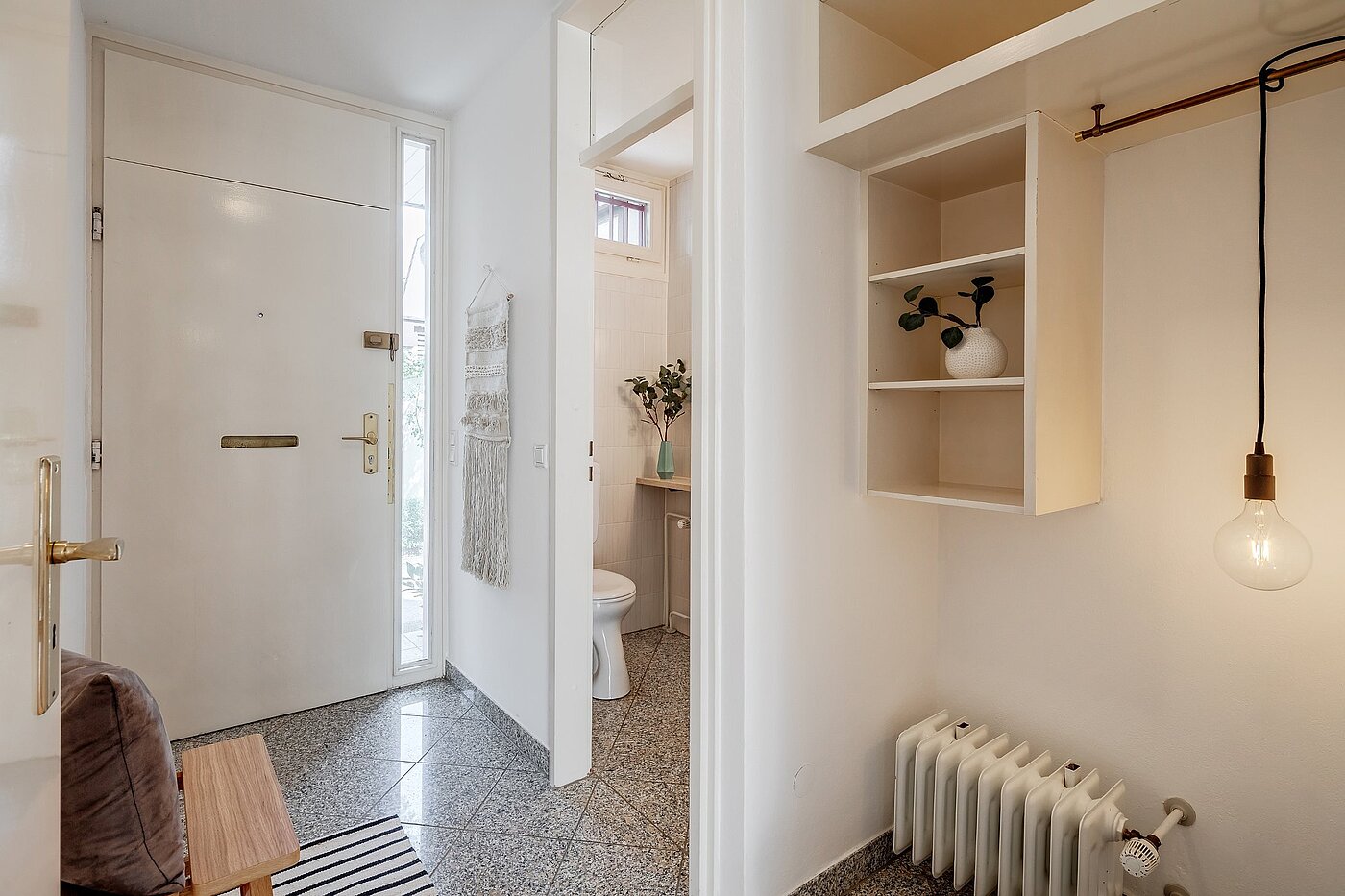 Appartement avec 5.5 pièces | Weßling | 1907ML4 | Eingangsbereich mit Gäste-WC