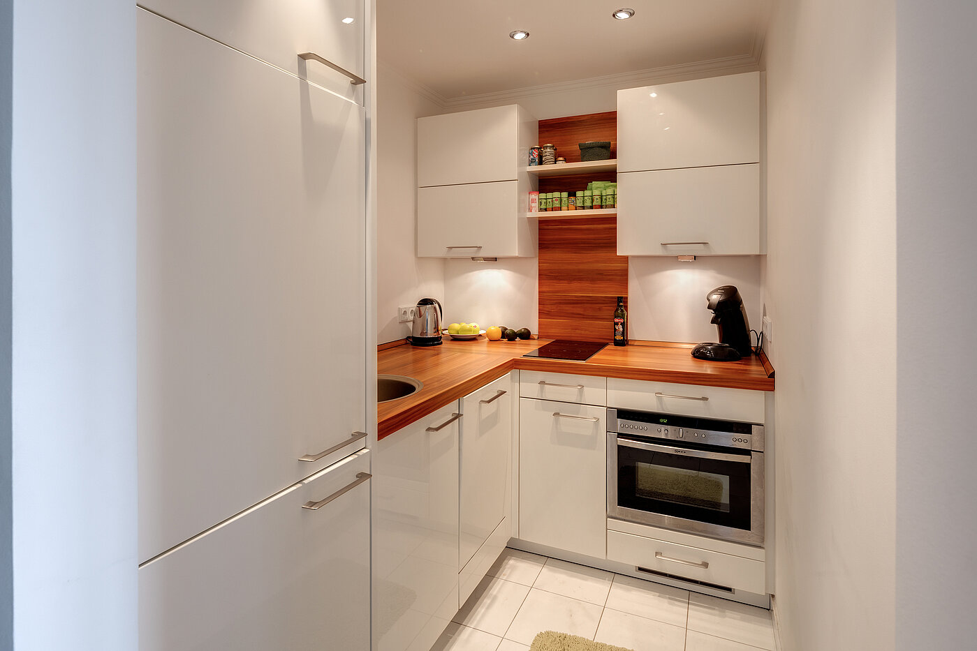 Apartment avec 1 pièce | München-Allach | 70298 | Schöne Eckküche