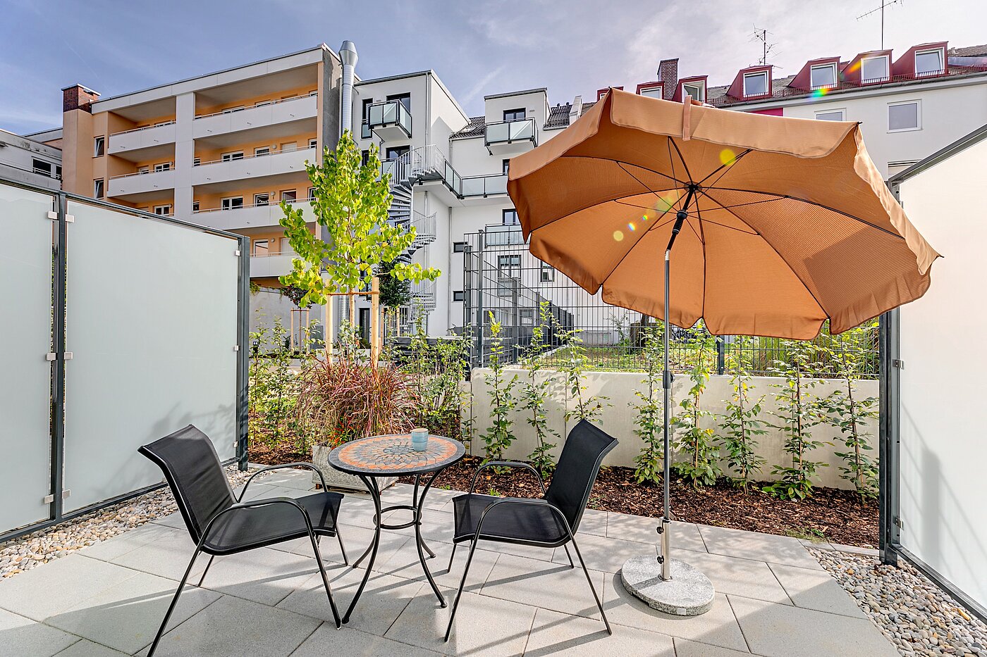 Appartement au rez-de-chaussée avec 1 pièce | München-Milbertshofen | 2202ML8 | Terrasse mit Südausrichtung...