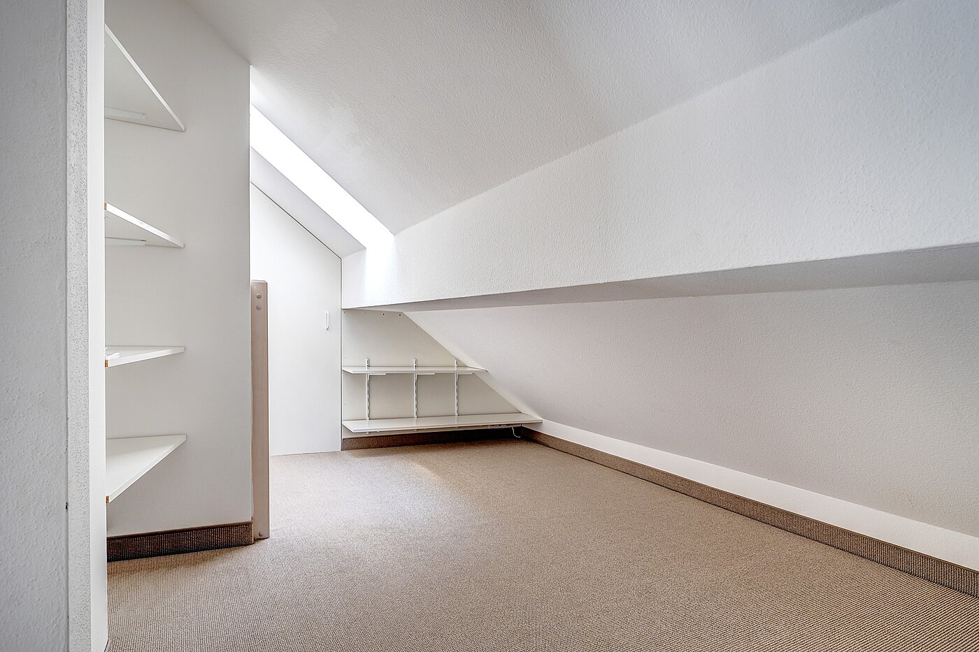 Appartement avec 2 pièces | Neubiberg | 70129 | ...weitere Staumöglichkeiten