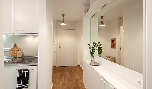 Appartement avec 2 pièces | München-Solln | 70418 | Flur Blickrichtung Eingang