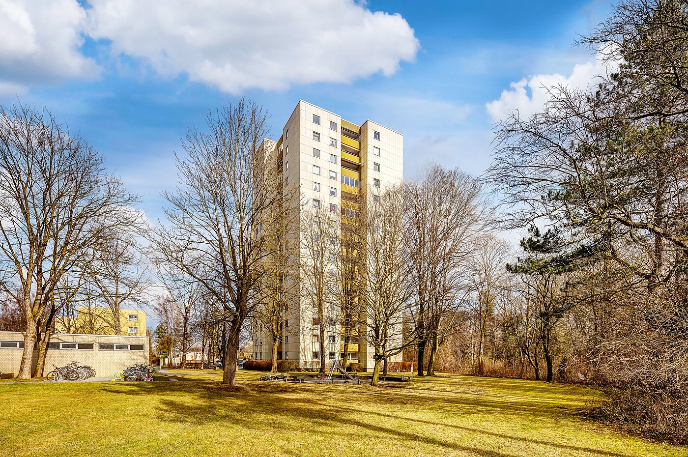 Appartement avec 3 pièces | München-Feldmoching | 2201ML2 | Außenansicht des Hauses