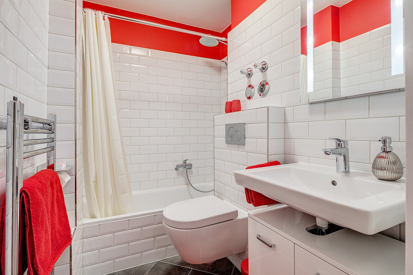 Appartement avec 2 pièces | München-Bogenhausen | 70287 | ...mit Badewanne