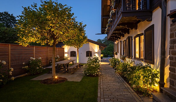 Propriété particulière avec 15 pièces | Bad Wiessee | 701592 | Chalet II Innenhof
