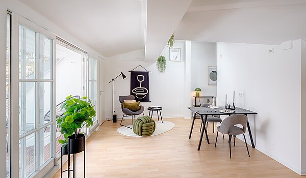 Appartement au dernier étage avec 1 pièce | München-Sendling | 700402 | Heller Wohn-/Essbereich