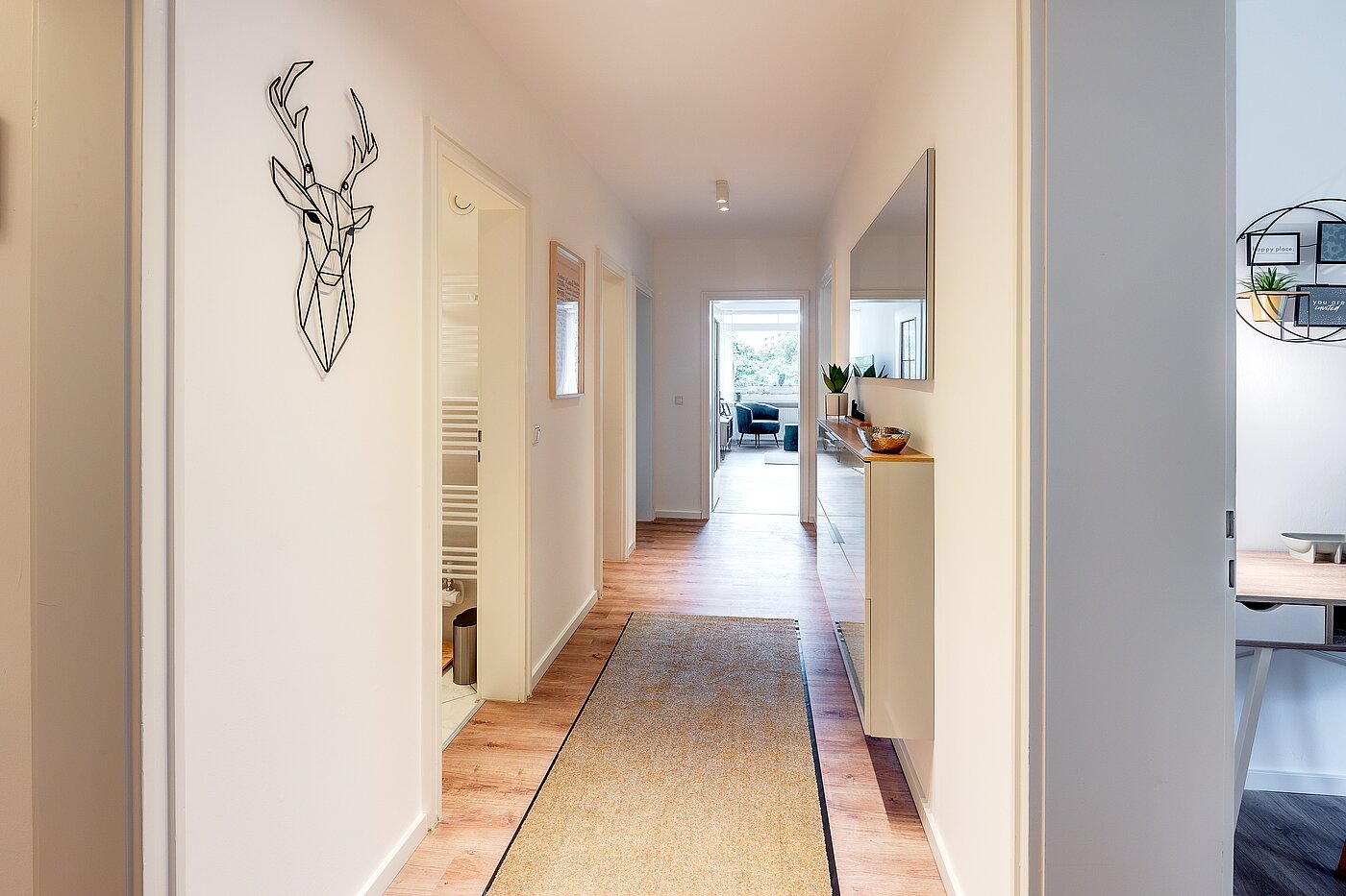 Appartement avec 3 pièces | Unterhaching | 70421 | Diele...