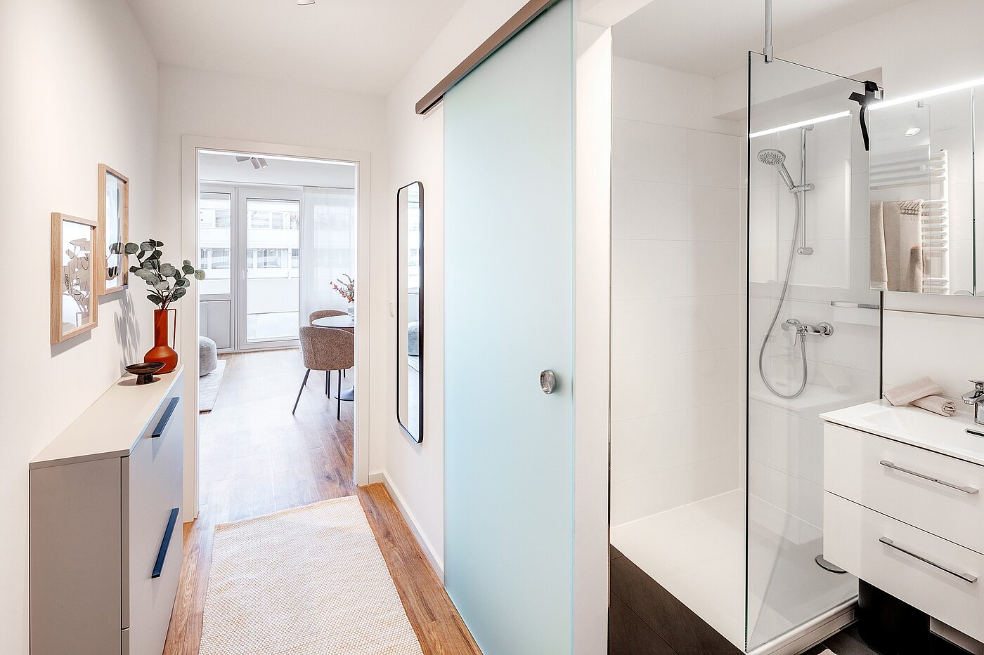 Appartement avec 1 pièce | München-Neuhausen | 70197 | ...Flur