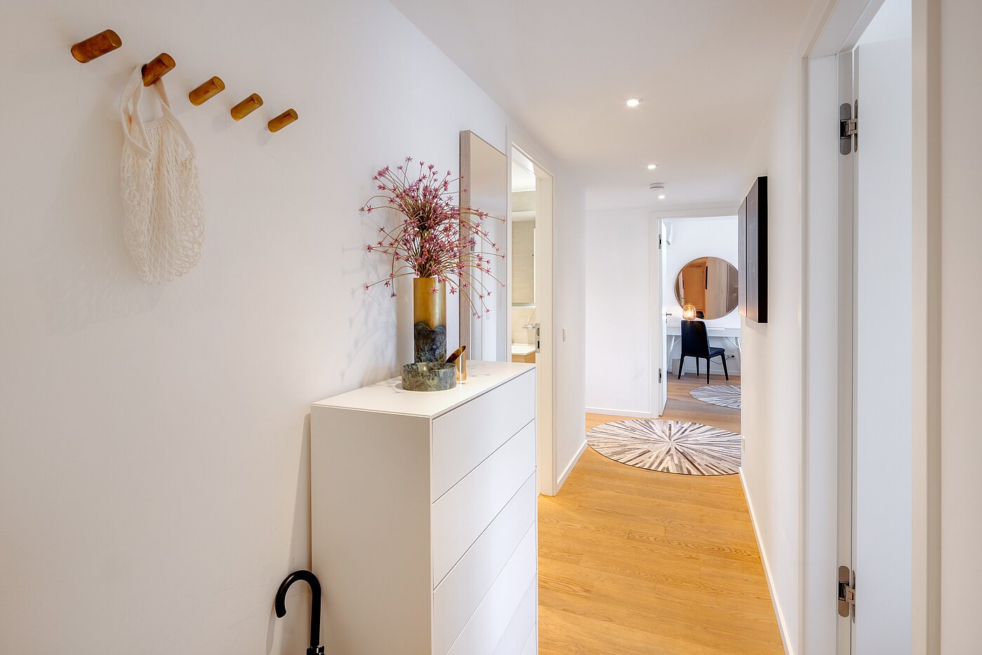 Appartement avec 4 pièces | München-Bogenhausen | 70380 | Flur vom Eingang kommend