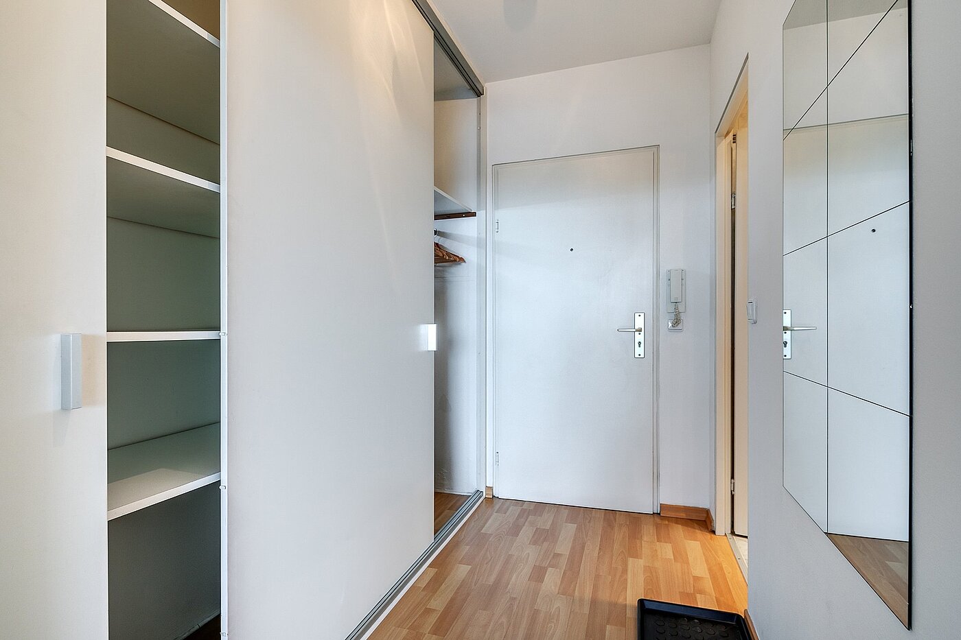 Appartement avec 1 pièce | München-Moosach | 1903ML3 | Mit Einbauschrank