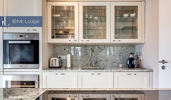 Appartement avec 4 pièces | München-Berg am Laim | 1803ML3 | Weinschrank