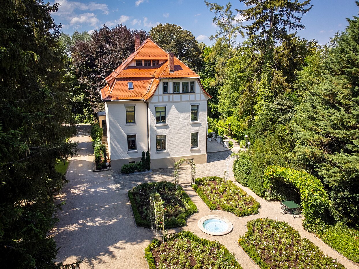 Villa avec 9 pièces | Reutlingen | 70231 | Blick in den Park