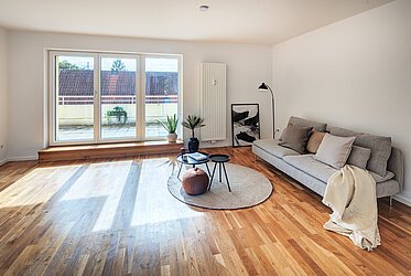 Moosach : Exclusif appartement de 3 pièces avec 62 m² de terrasse de rêve sur le toit près du parc - libre