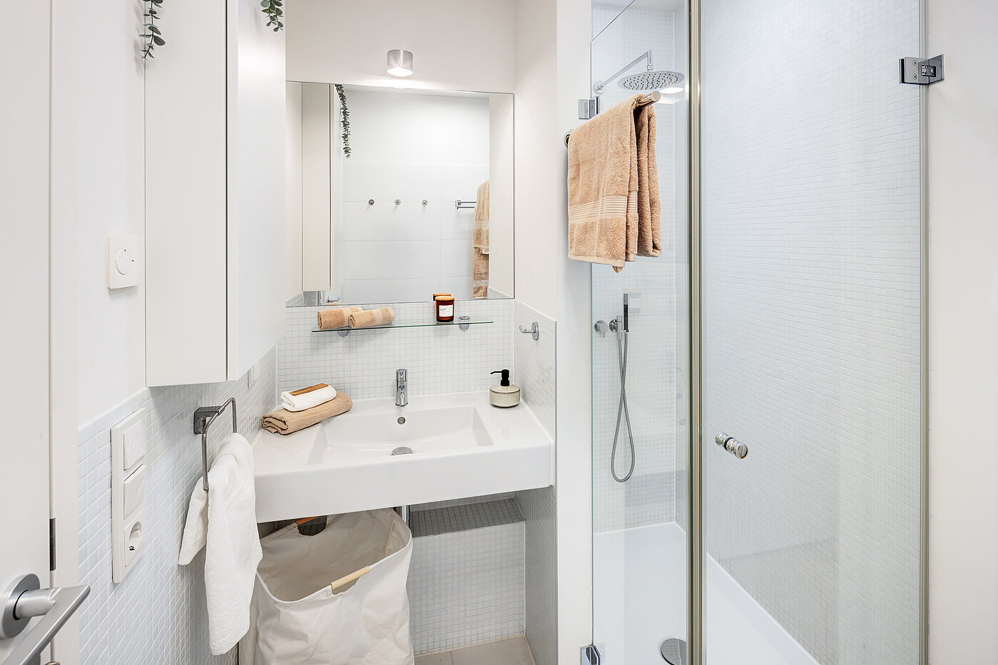 Apartment avec 1.5 pièces | München-Neuhausen | 70179 | Modernes...