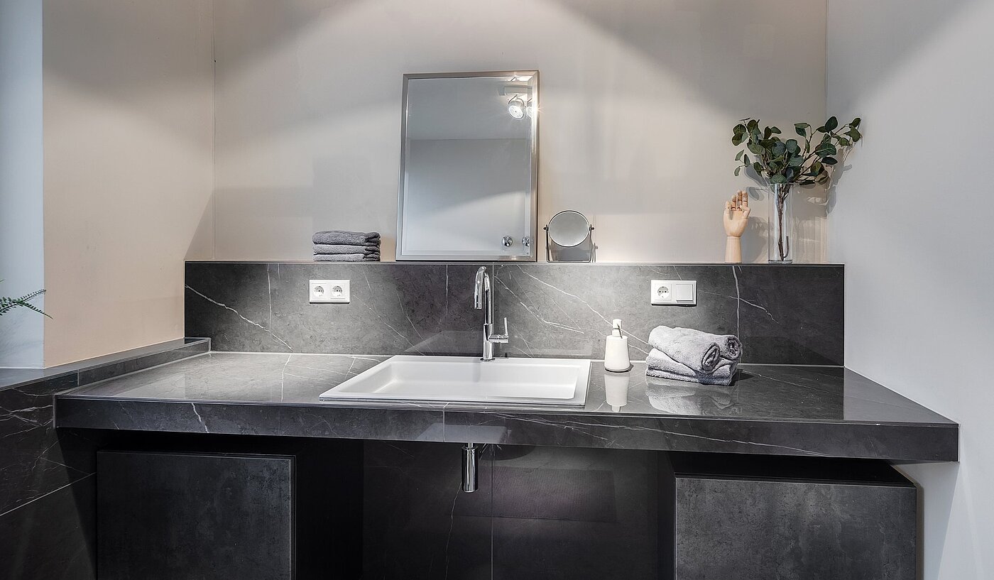 Rez-de-chaussée surélevé avec 2 pièces | München-Lehel | 2012ML1 | Moderne Ausstattung