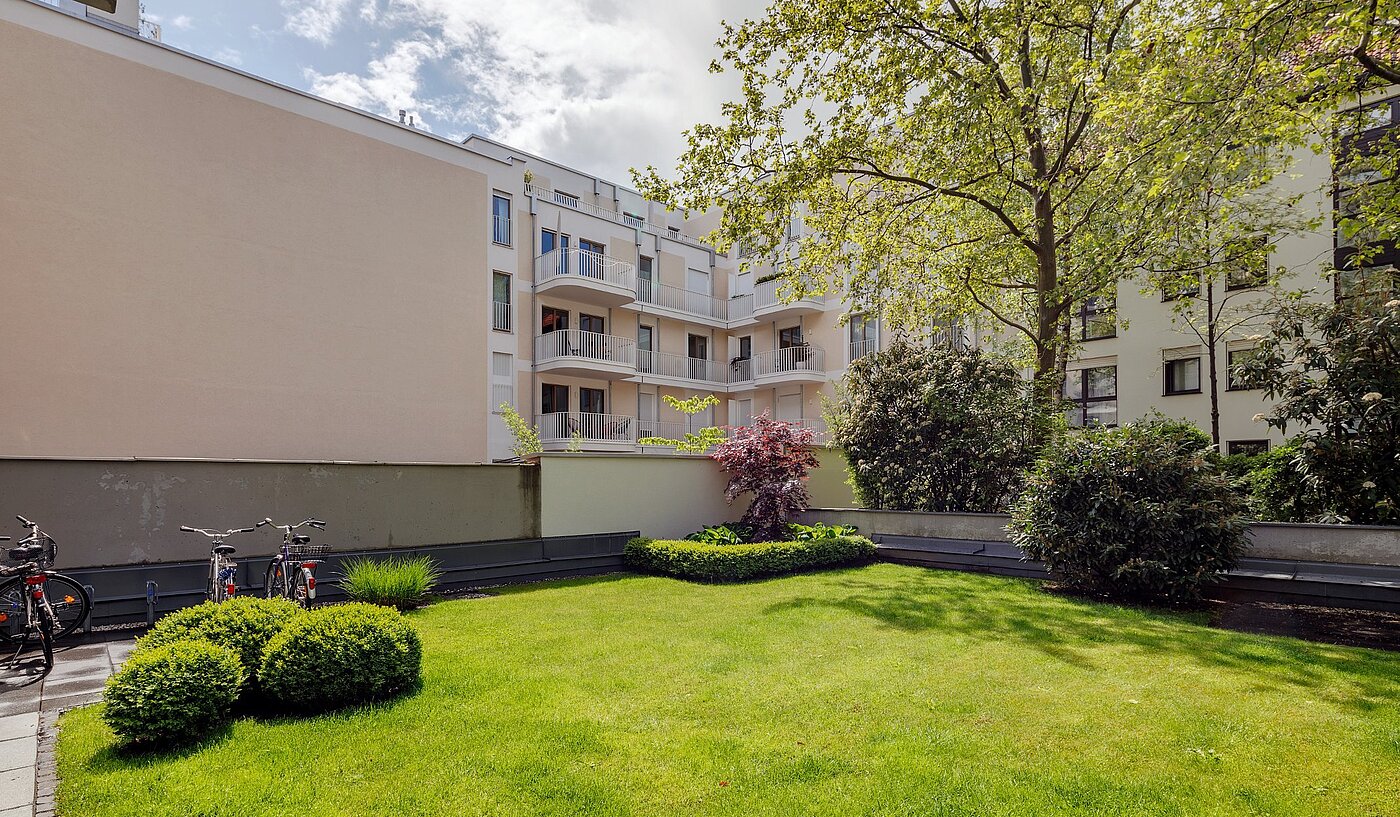 Appartement avec 2 pièces | München-Maxvorstadt | 2105ML2 | ...herrlich grünen Innenhof