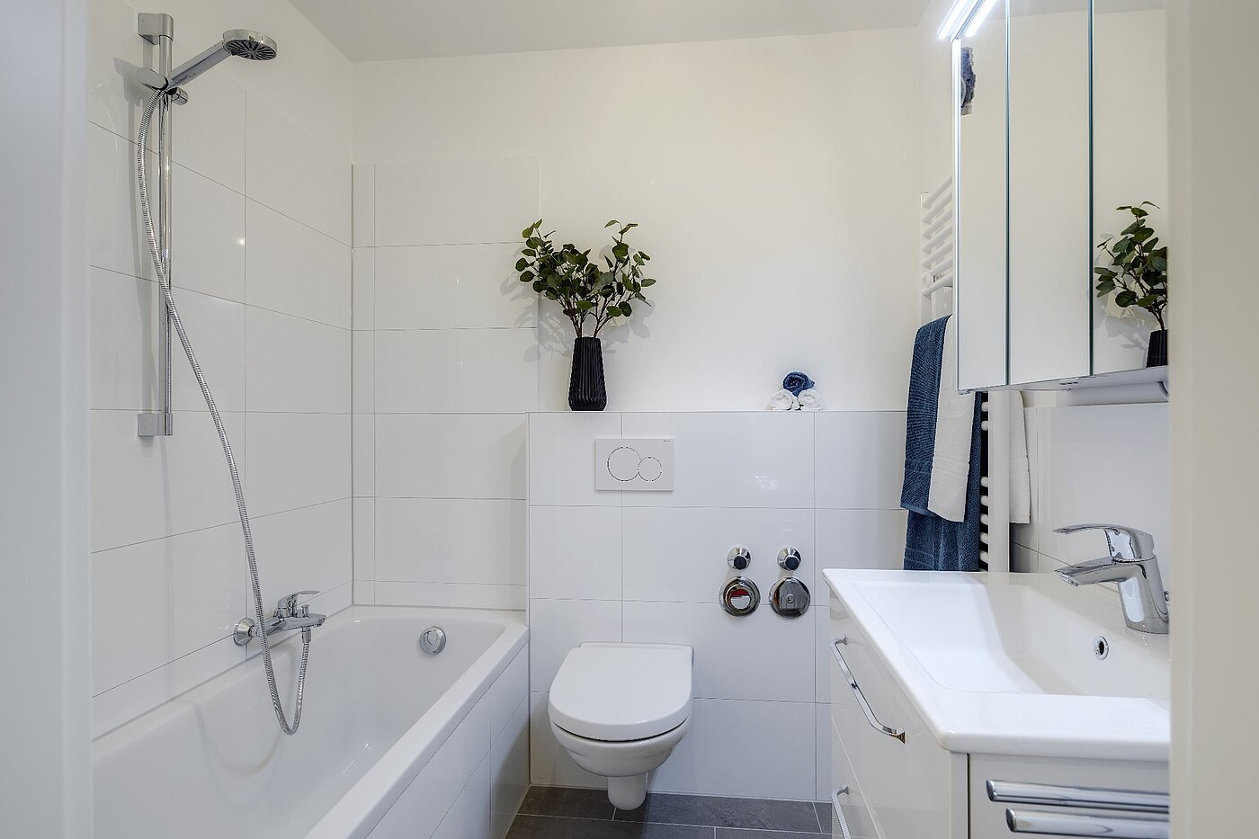 Appartement avec 3 pièces | München-Neuhausen | 1803D7 | Bad