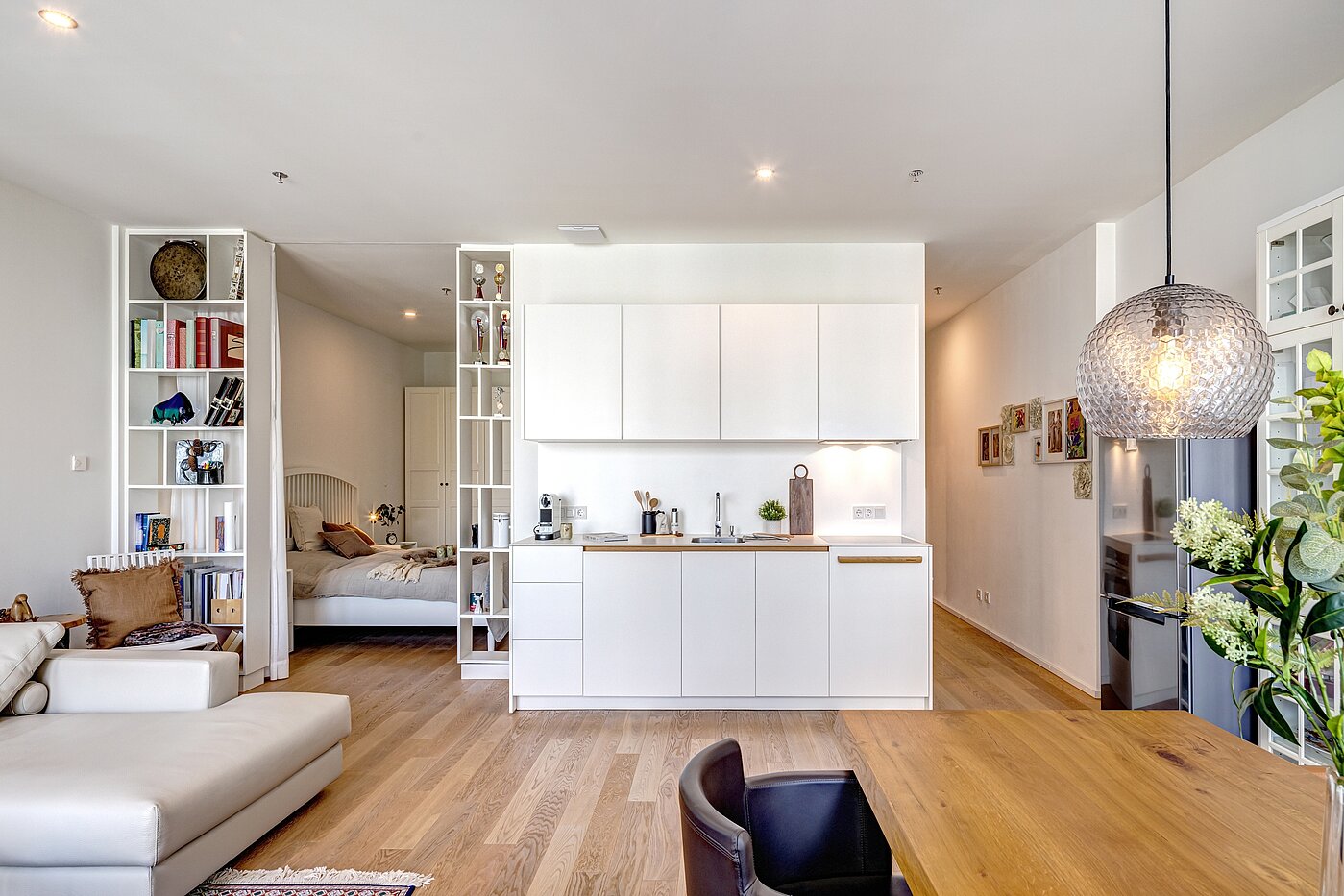 Apartment avec 1.5 pièces | München-Neuhausen | 70444 | ...integriert