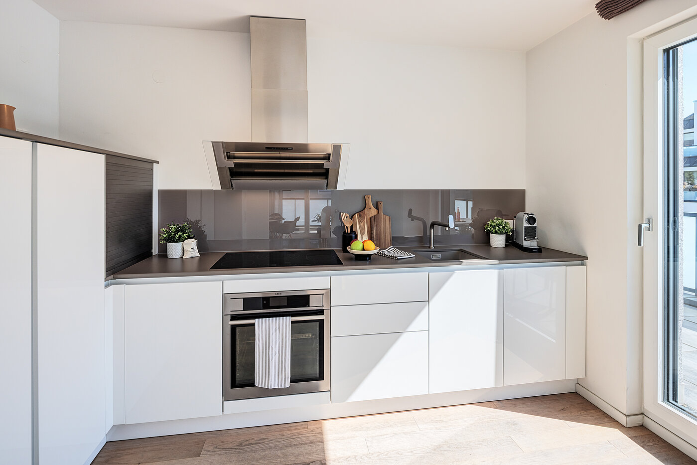 Penthouse avec 2 pièces | München-Bogenhausen | 70385 | Moderne Einbauküche