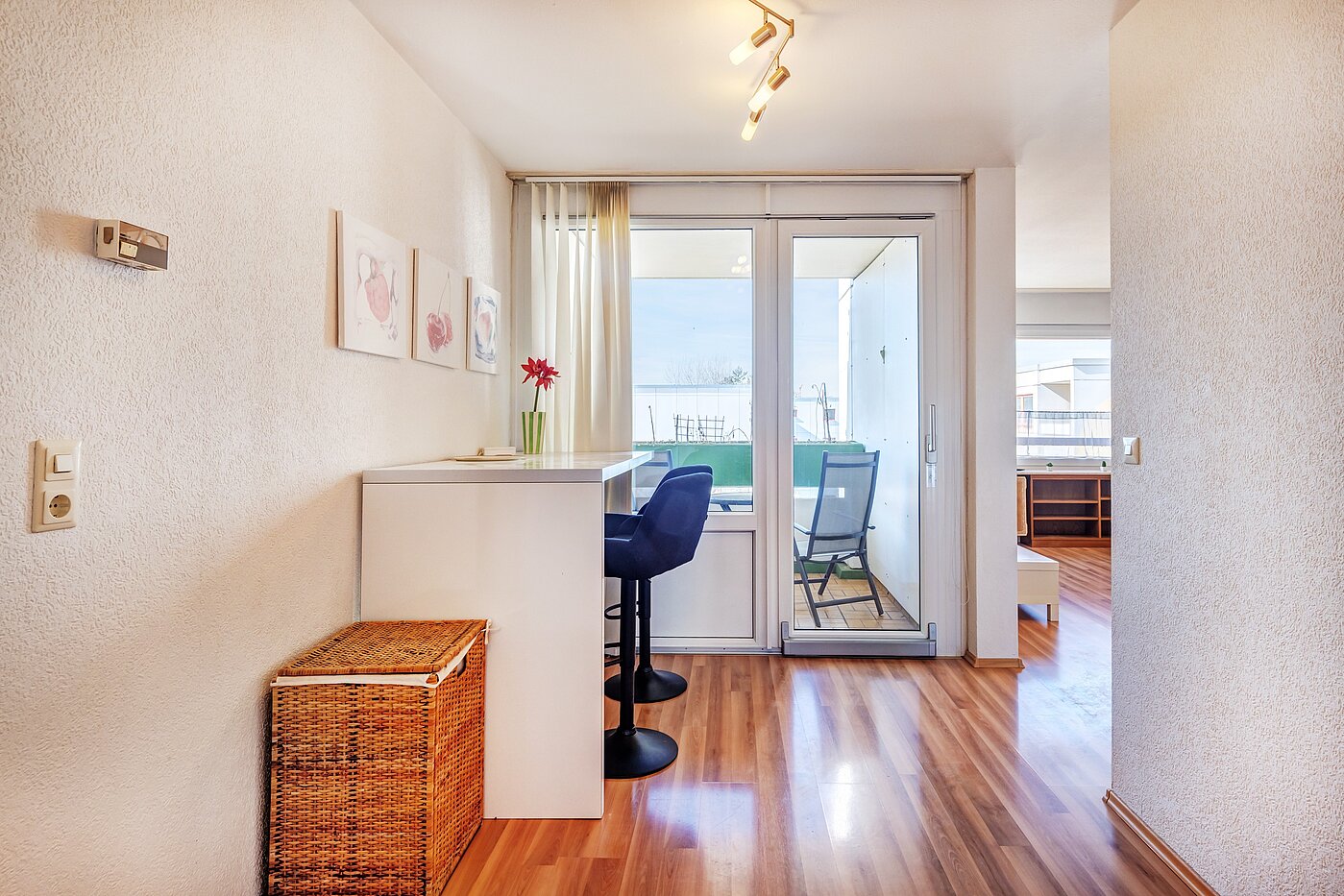 Appartement avec 2.5 pièces | München-Hadern | 70393 | ...mit Zugang zur Loggia