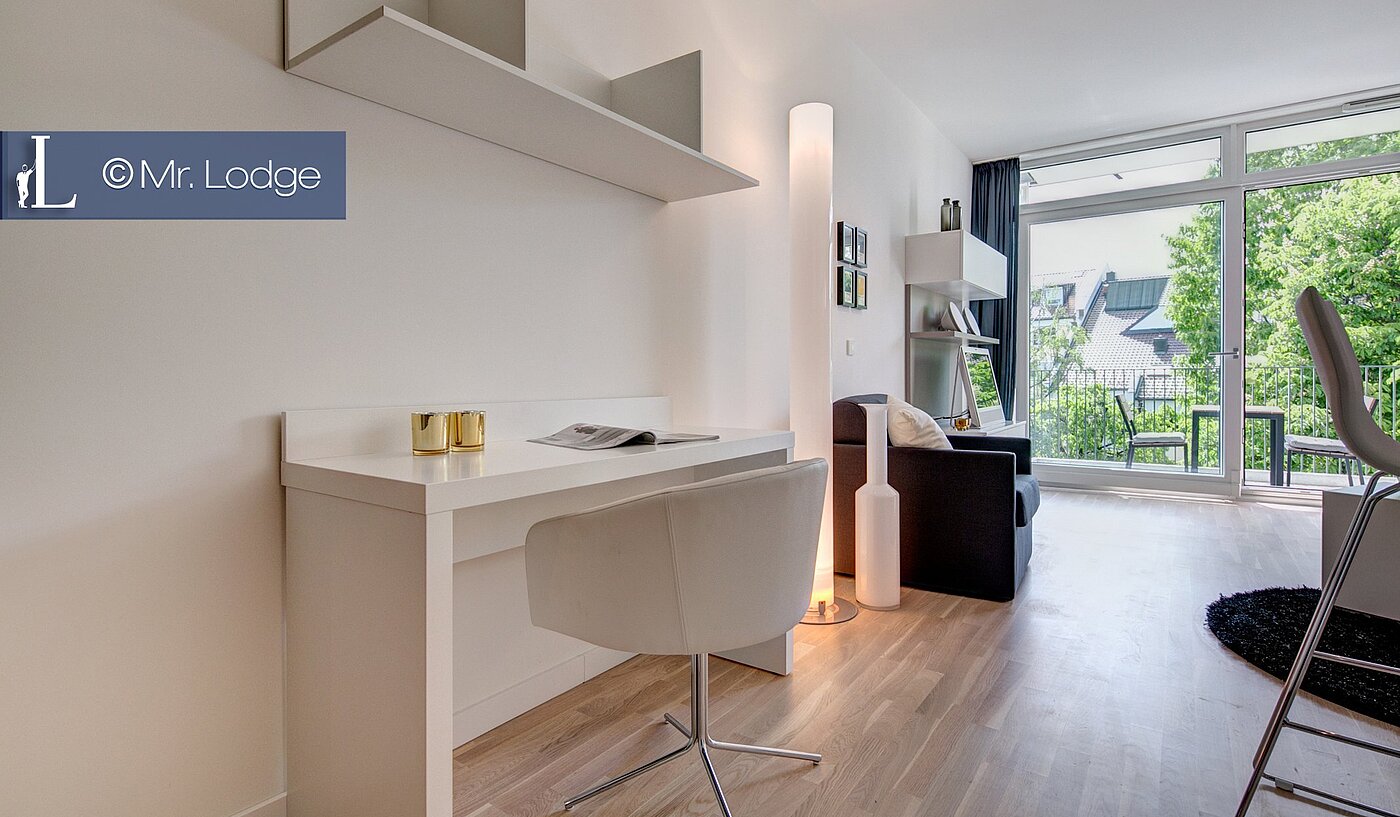 Appartement avec 1 pièce | München-Bogenhausen | 1802ML4 | Heller Arbeitsplatz