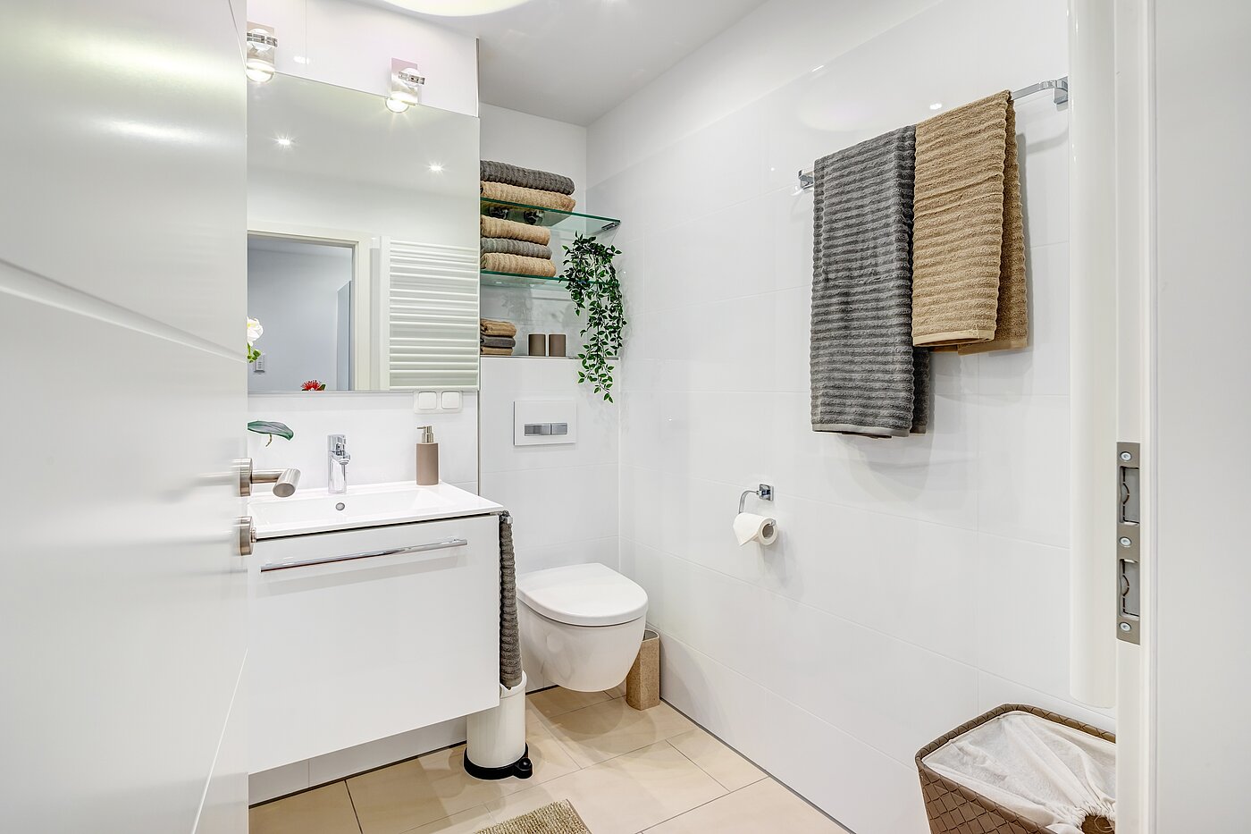 Appartement avec 2 pièces | München-Schwabing | 70434 | ...Badezimmer...