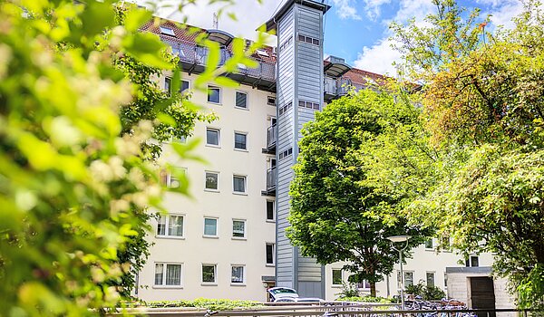 Appartement avec 1 pièce | München-Schwabing | 70454 | Hausansicht mit...