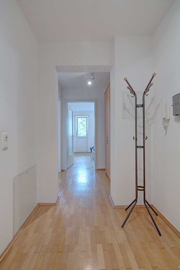 Appartement avec 2 pièces | München-Ramersdorf | 2207ML11 | Flur zum...