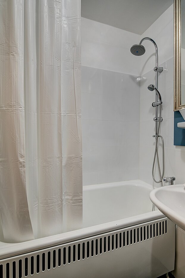 Appartement avec 1.5 pièces | München-Obergiesing | 70136 | ...Badewanne
