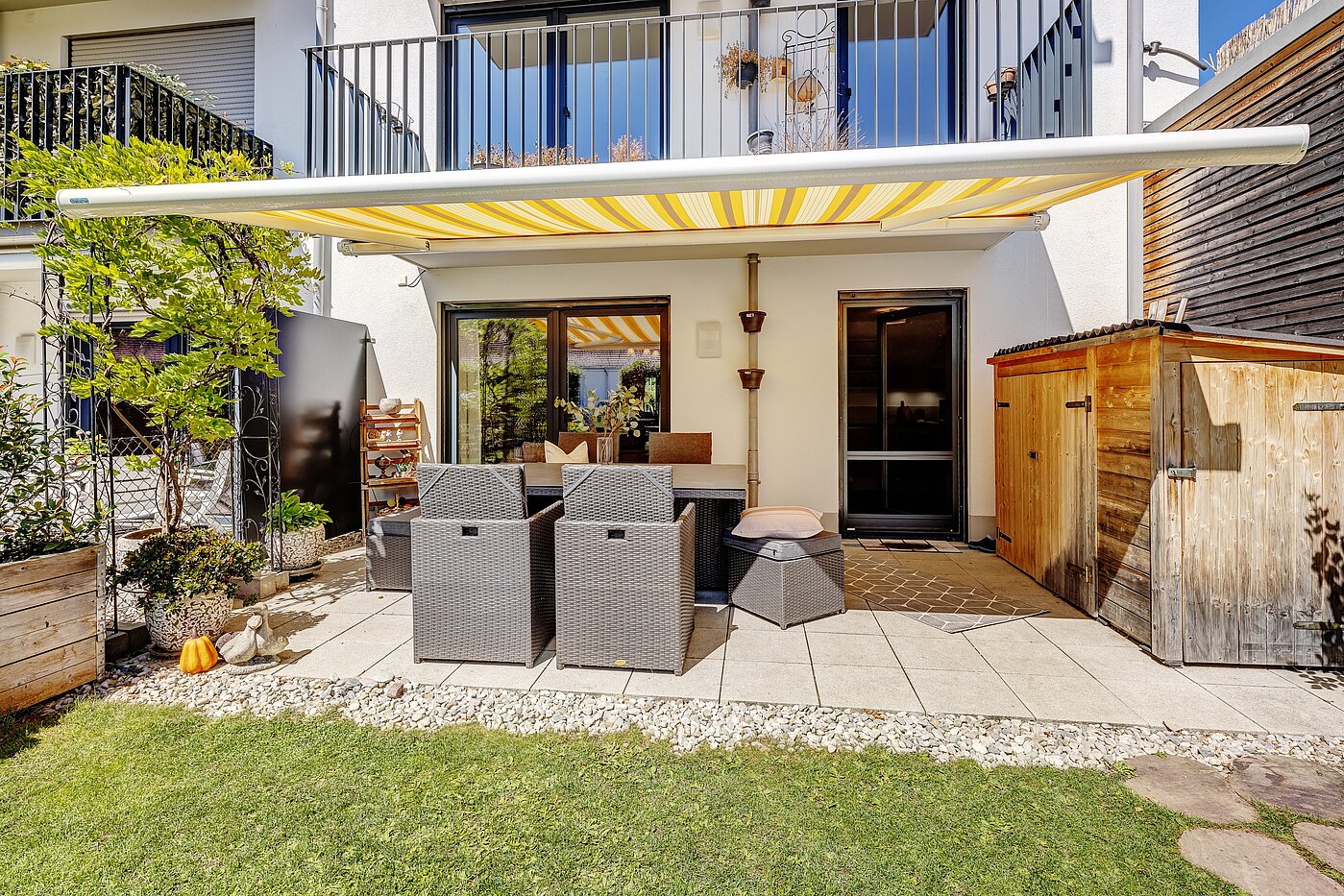 Appartement au rez-de-chaussée avec 3 pièces | Wolfratshausen | 2208ML1 | ...mit elektrischer Markise für...