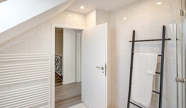 Maison mitoyenne avec 5 pièces | Unterschleißheim | 70187 | ...mit Handtuchheizkörper