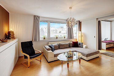 Ottobrunn : Spacieux appartement de 3,5 pièces - libre