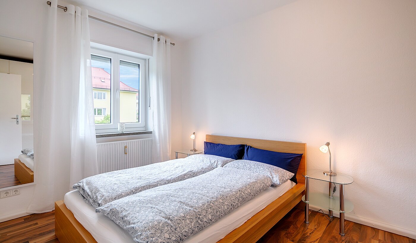 Appartement avec 2 pièces | München-Schwabing | 70096 | Separates Schlafzimmer