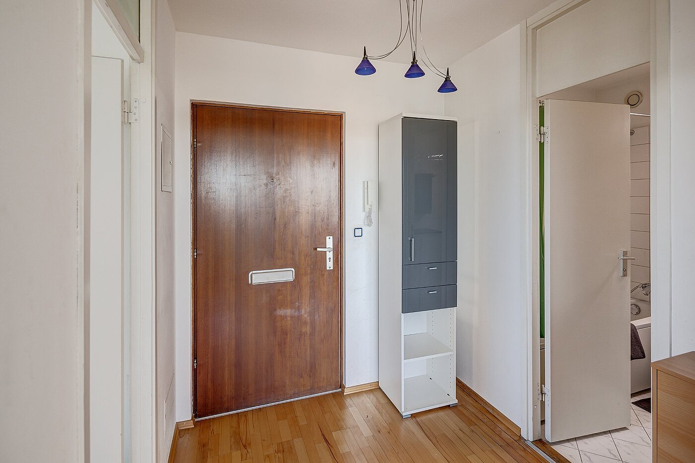 Appartement avec 2 pièces | München-Sendling-Westpark | 2010ML9 | Eingangsbereich mit Garderobe