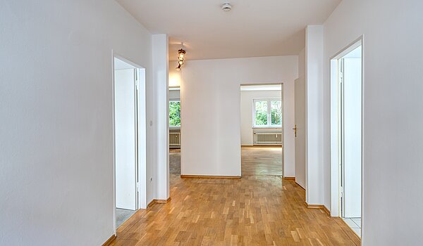Rez-de-chaussée surélevé avec 2.5 pièces | München-Schwabing | 70441 | Flur