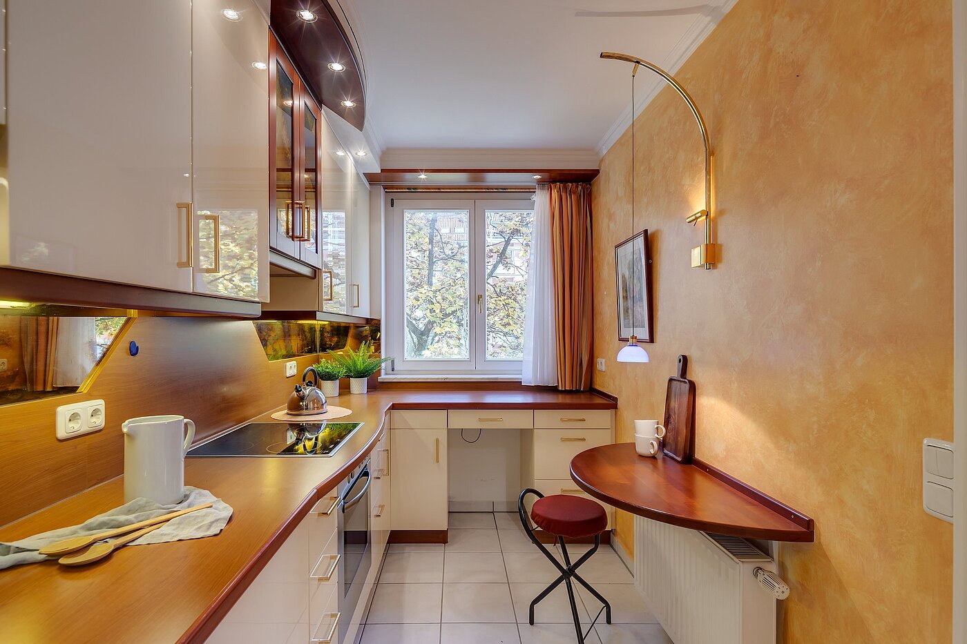 Appartement avec 2 pièces | München-Sendling | 2010ML1 | ...Zugang zur Küche...