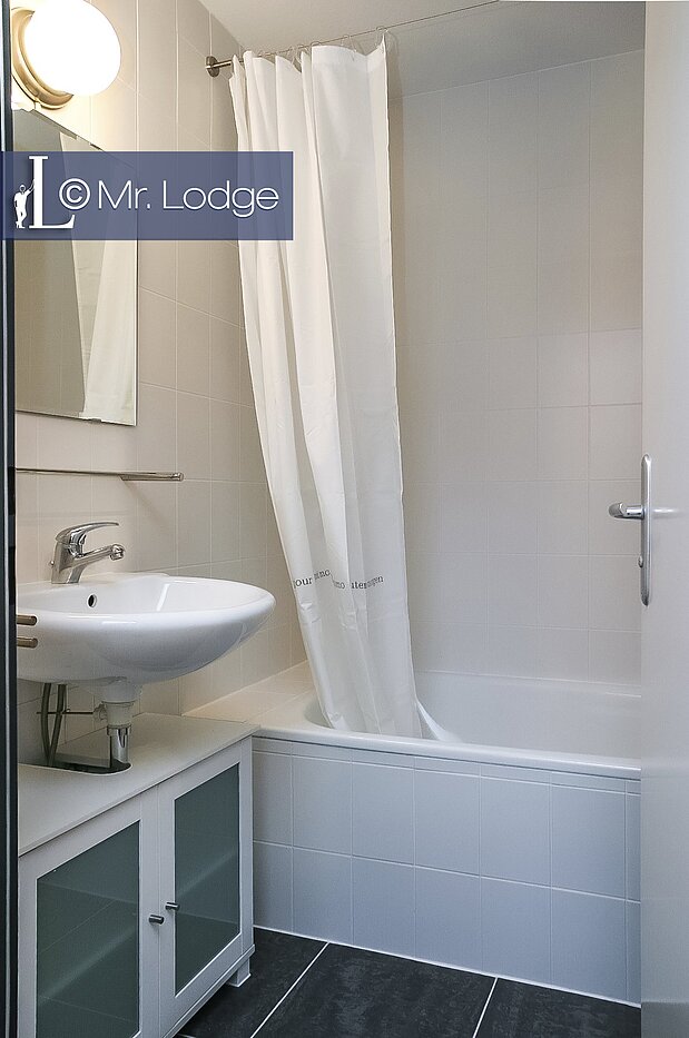 Appartement avec 1.5 pièces | München-Isarvorstadt | 1707ML1 | Bad mit Wanne