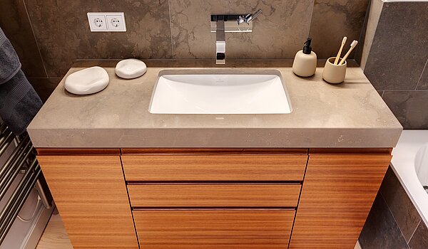 Appartement avec 3 pièces | 70046 | ...mit Natursteinwaschtisch