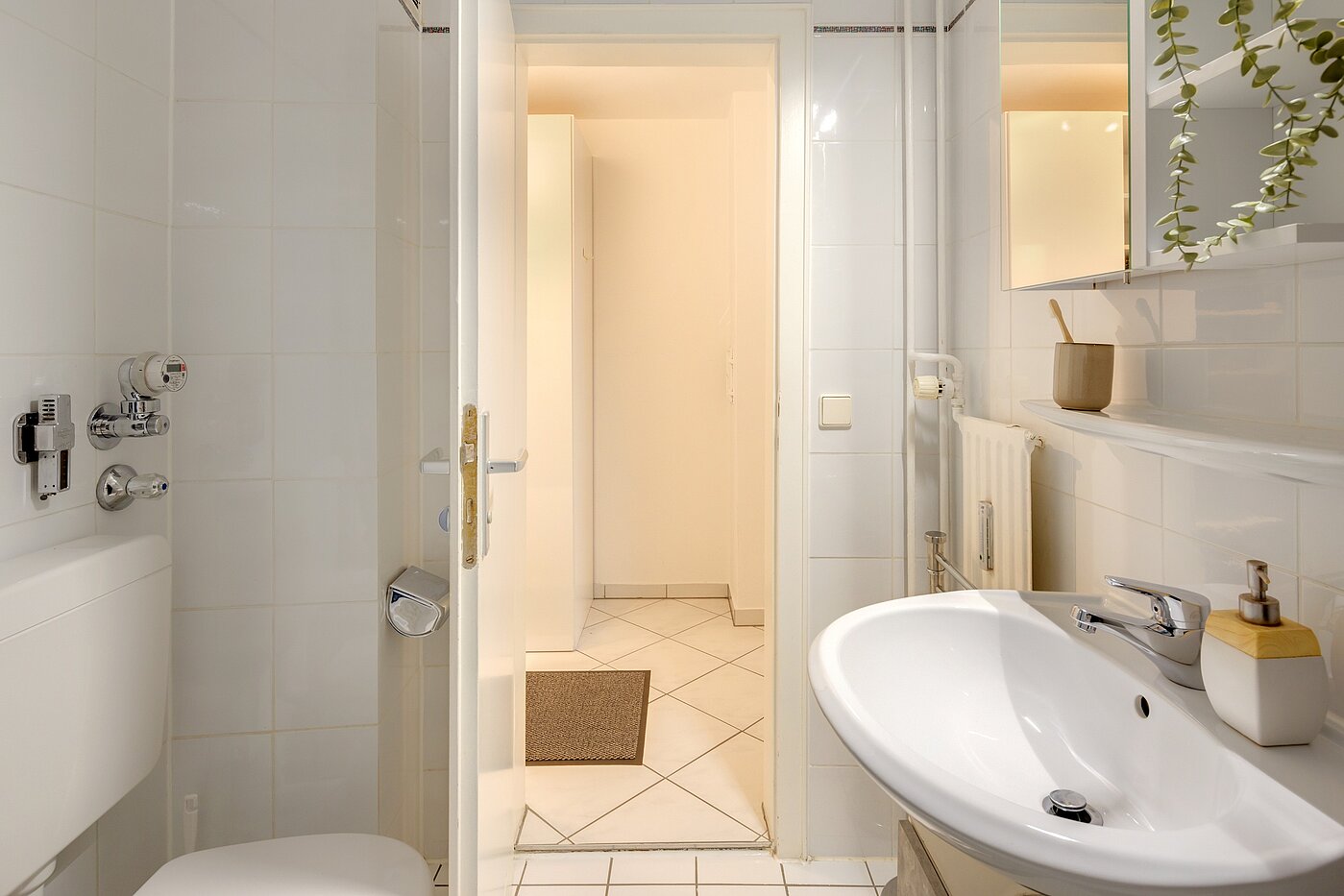 Apartment avec 1 pièce | München-Sendling-Westpark | 70395 | Bad mit...